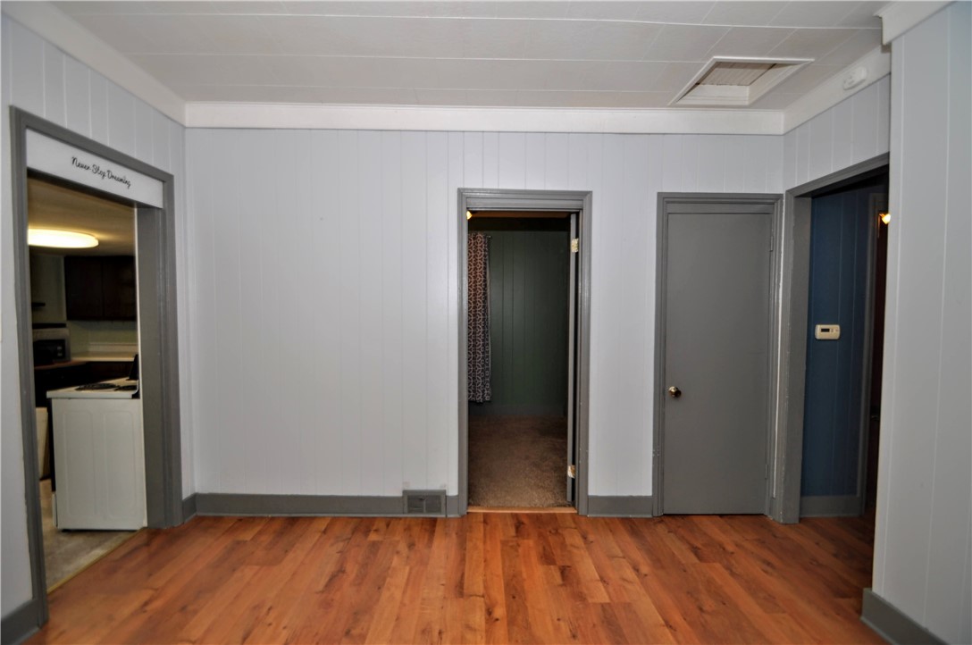 4632 Greensprings Ave