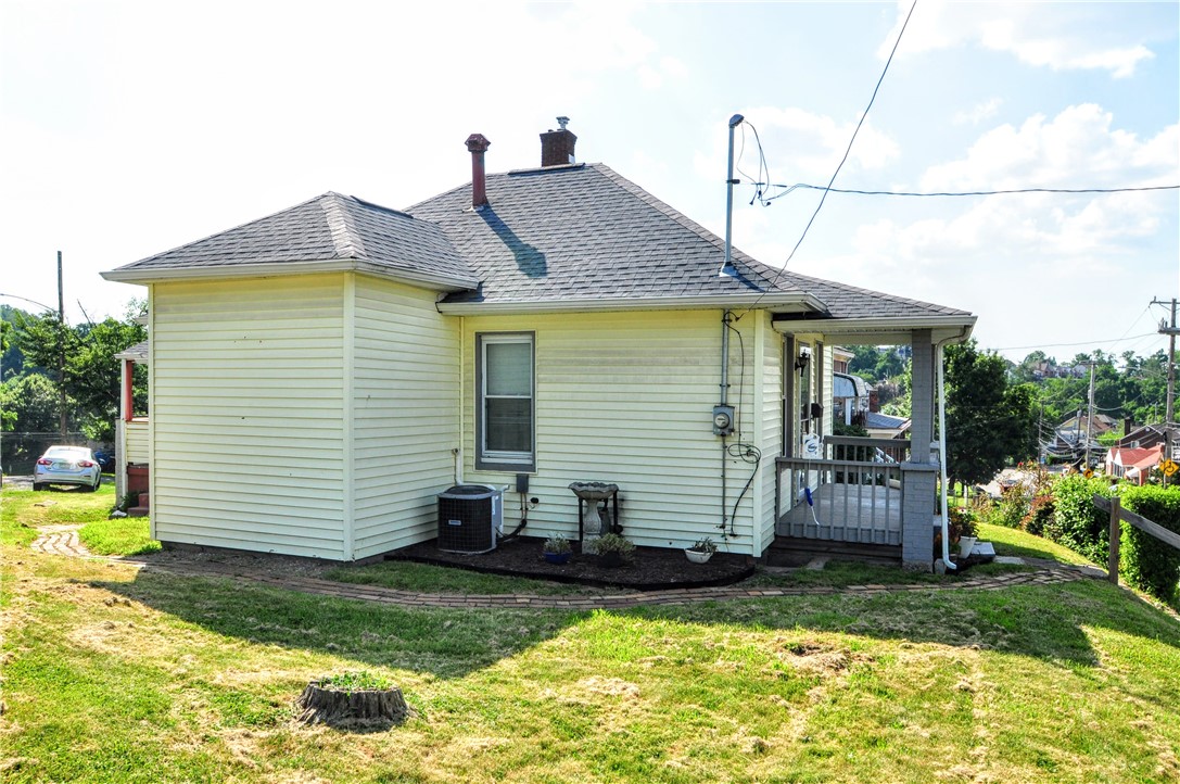 4632 Greensprings Ave