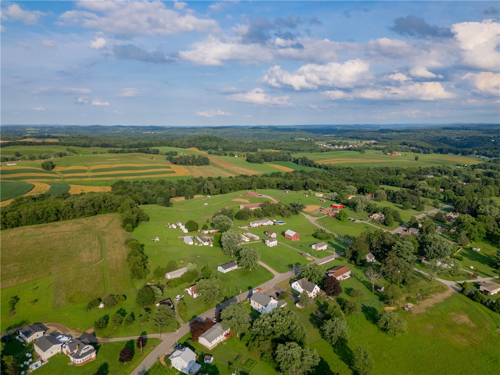 114 Minot Ln