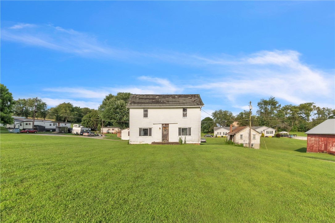 114 Minot Ln
