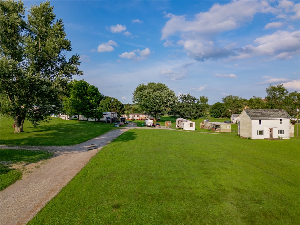 114 Minot Ln