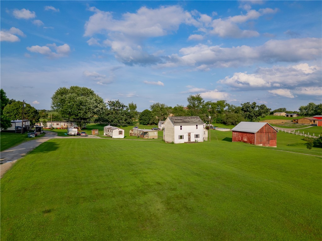 114 Minot Ln