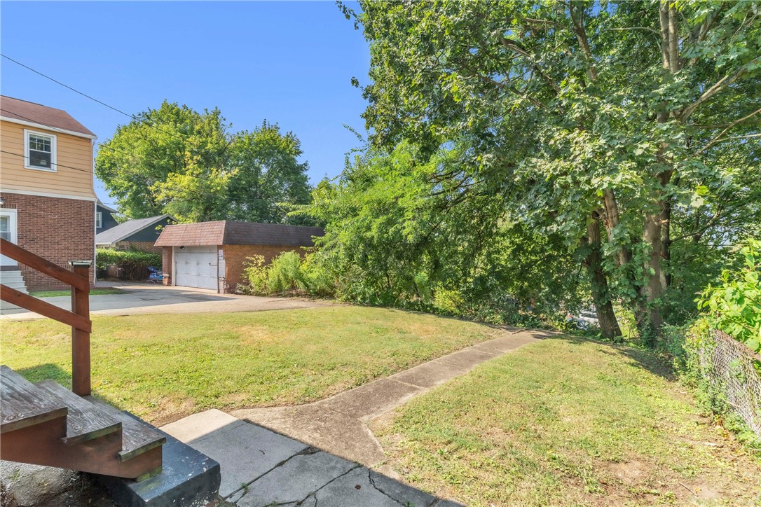 4 Glenwood Dr