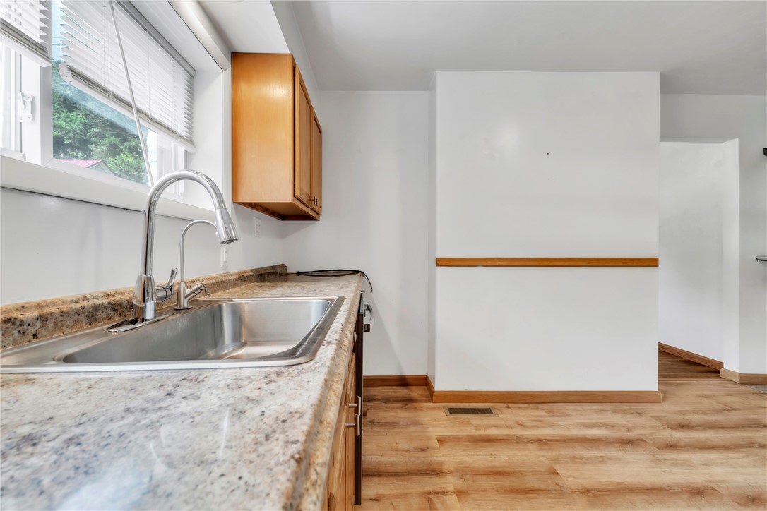 936 Pike Run Dr