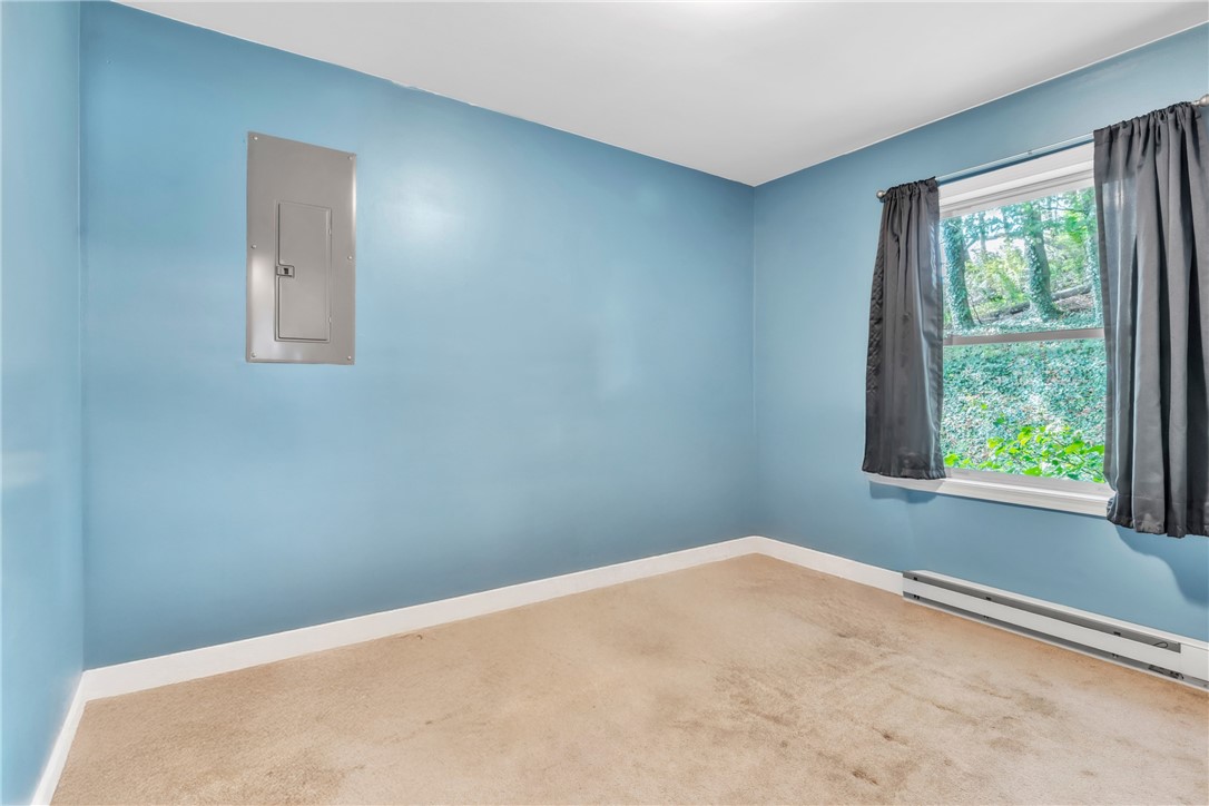 120 W Catherine St