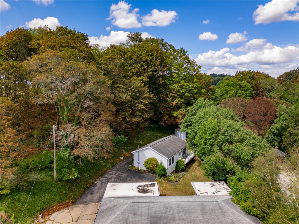 120 W Catherine St