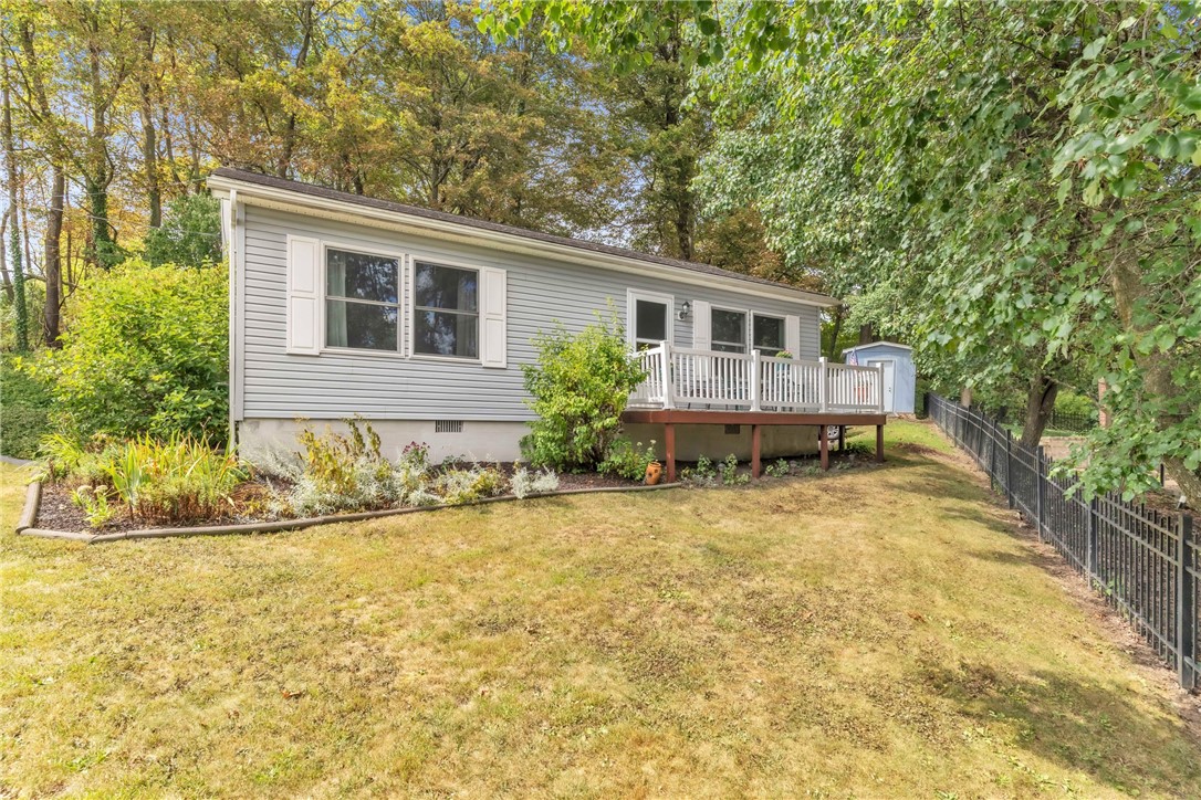 120 W Catherine St