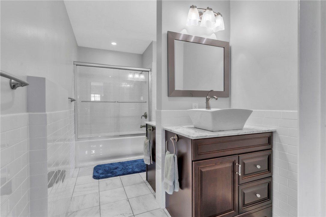 2167 S Villa Dr