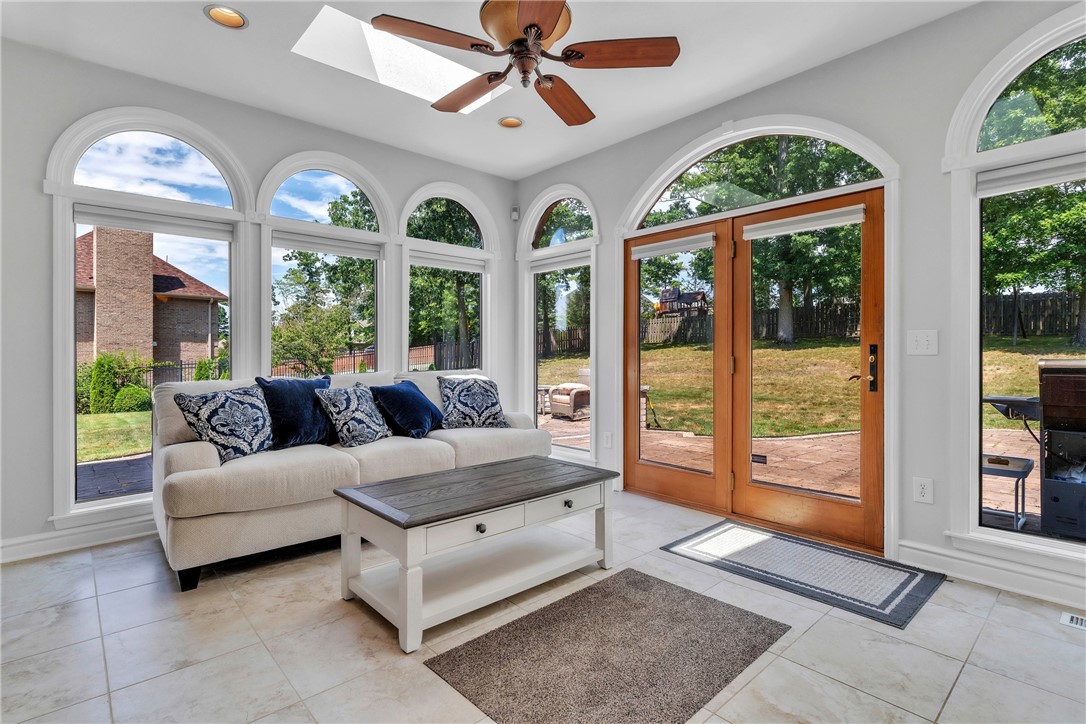 2167 S Villa Dr