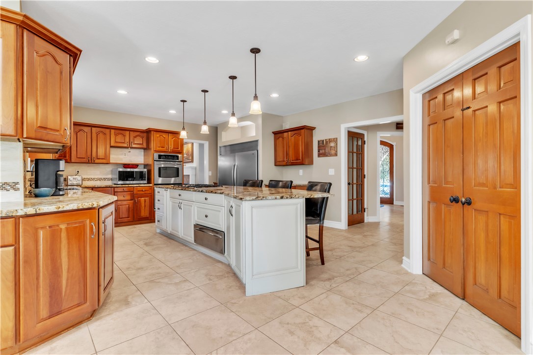 2167 S Villa Dr