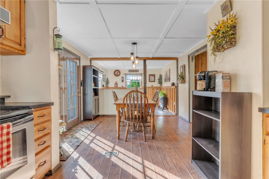 127 Coffeys Crossing Rd