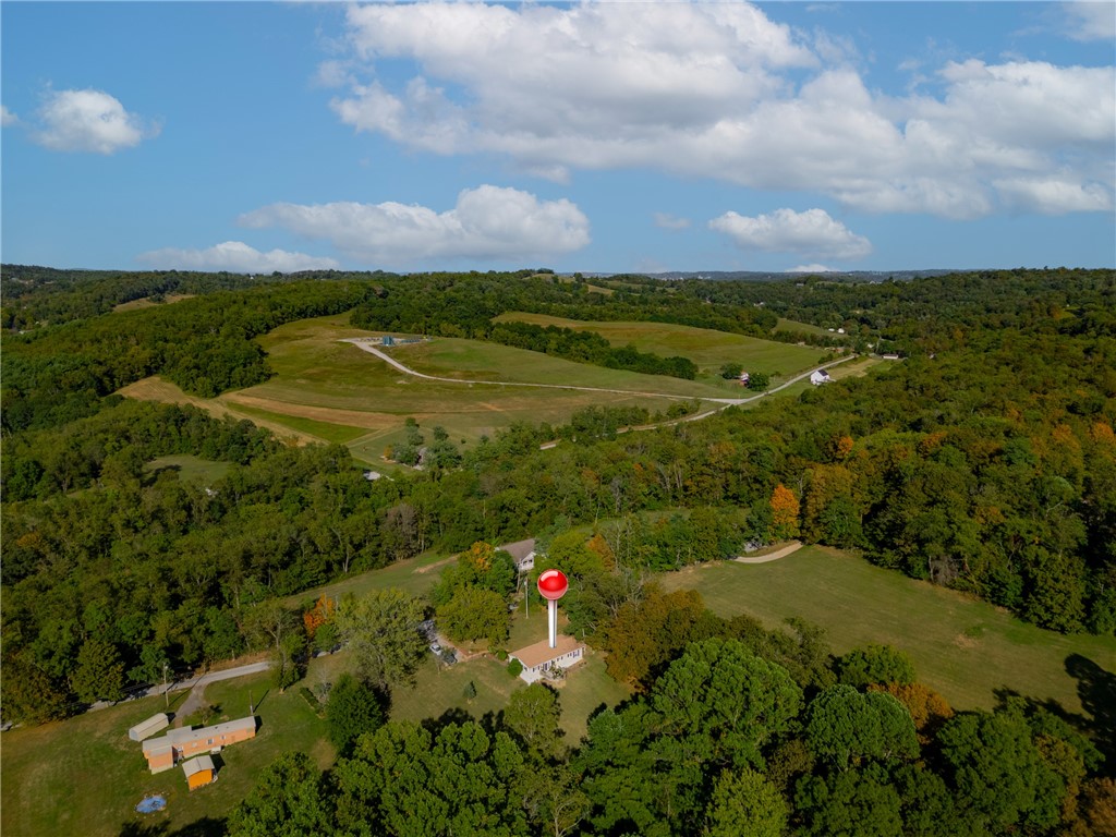 127 Coffeys Crossing Rd