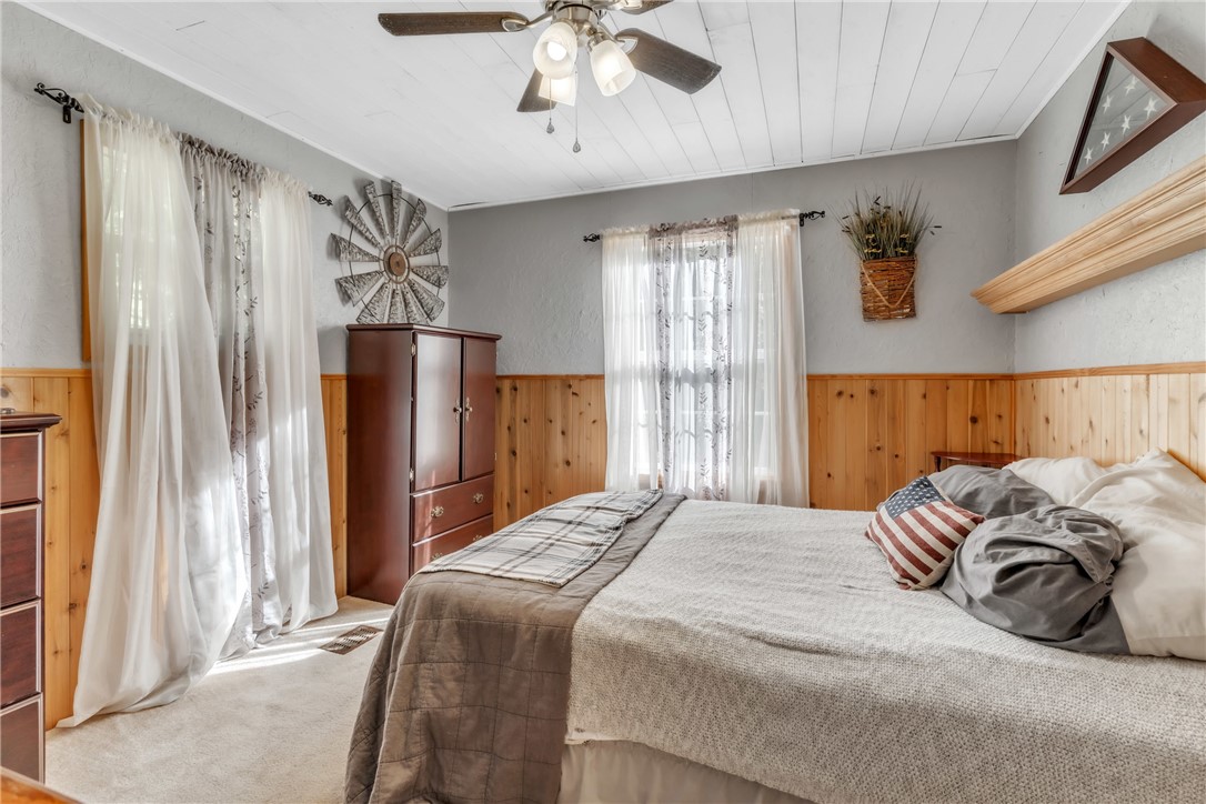 127 Coffeys Crossing Rd