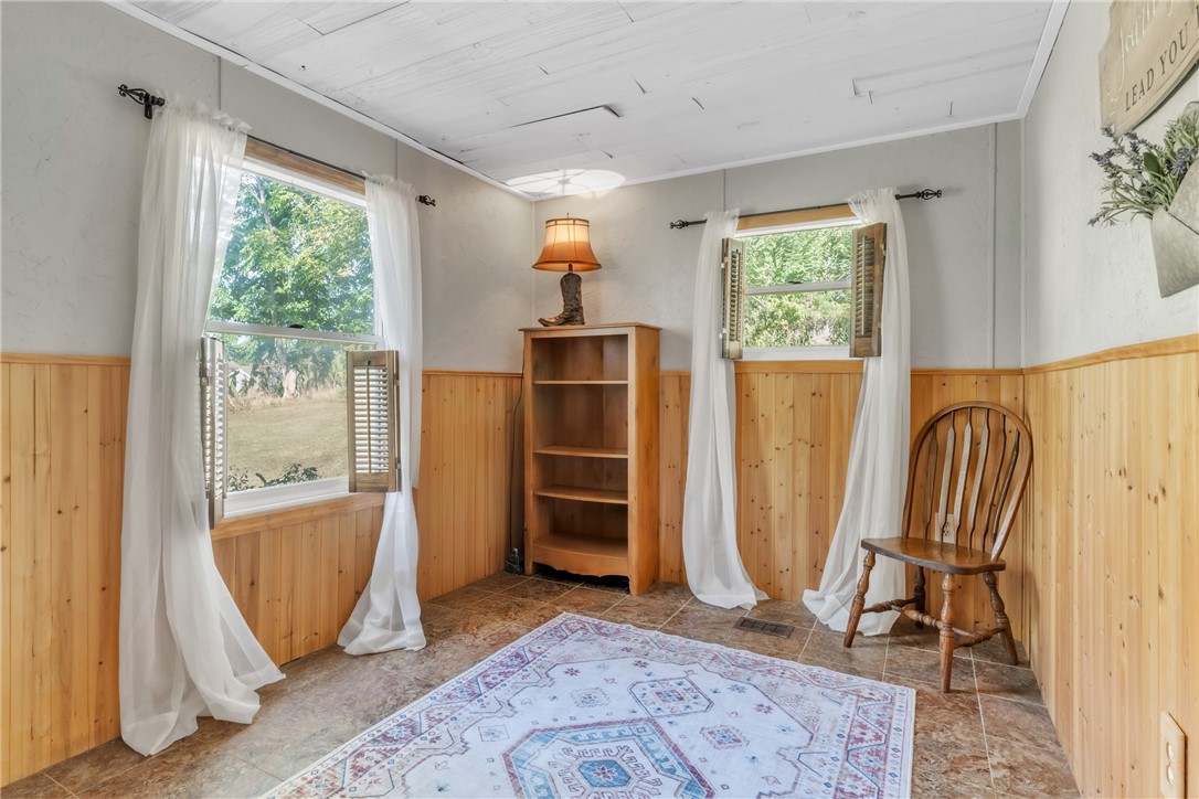 127 Coffeys Crossing Rd