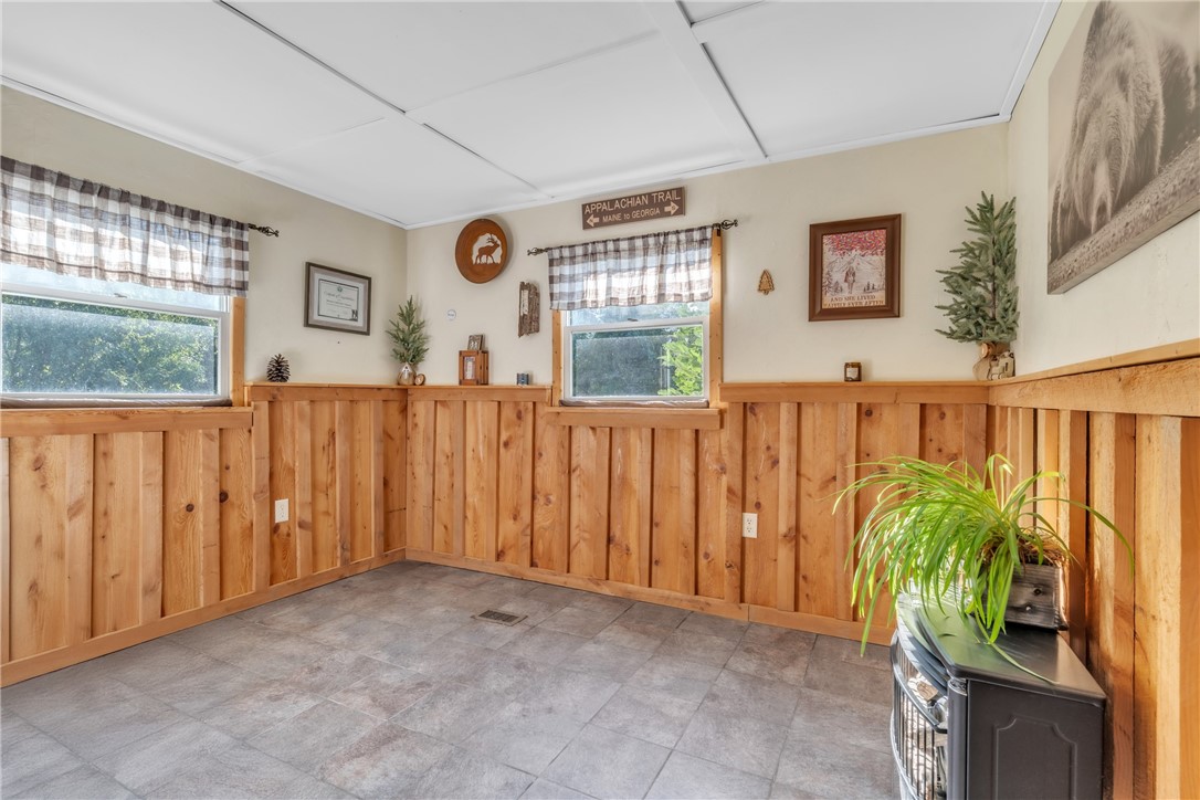 127 Coffeys Crossing Rd