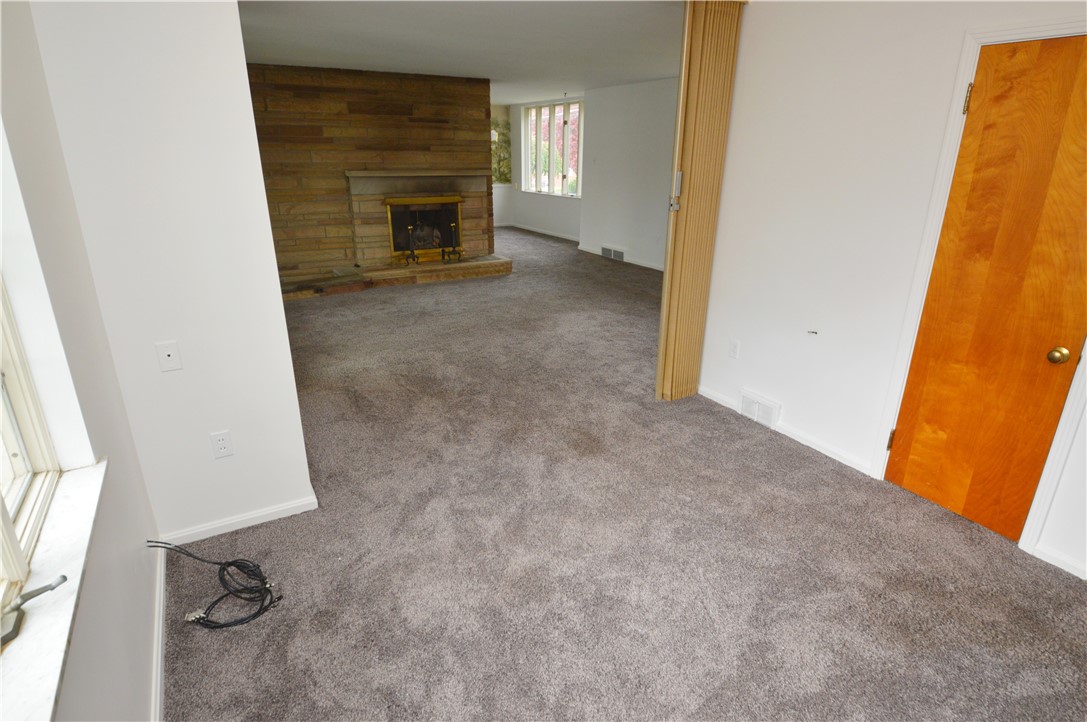 986 Ridge Road