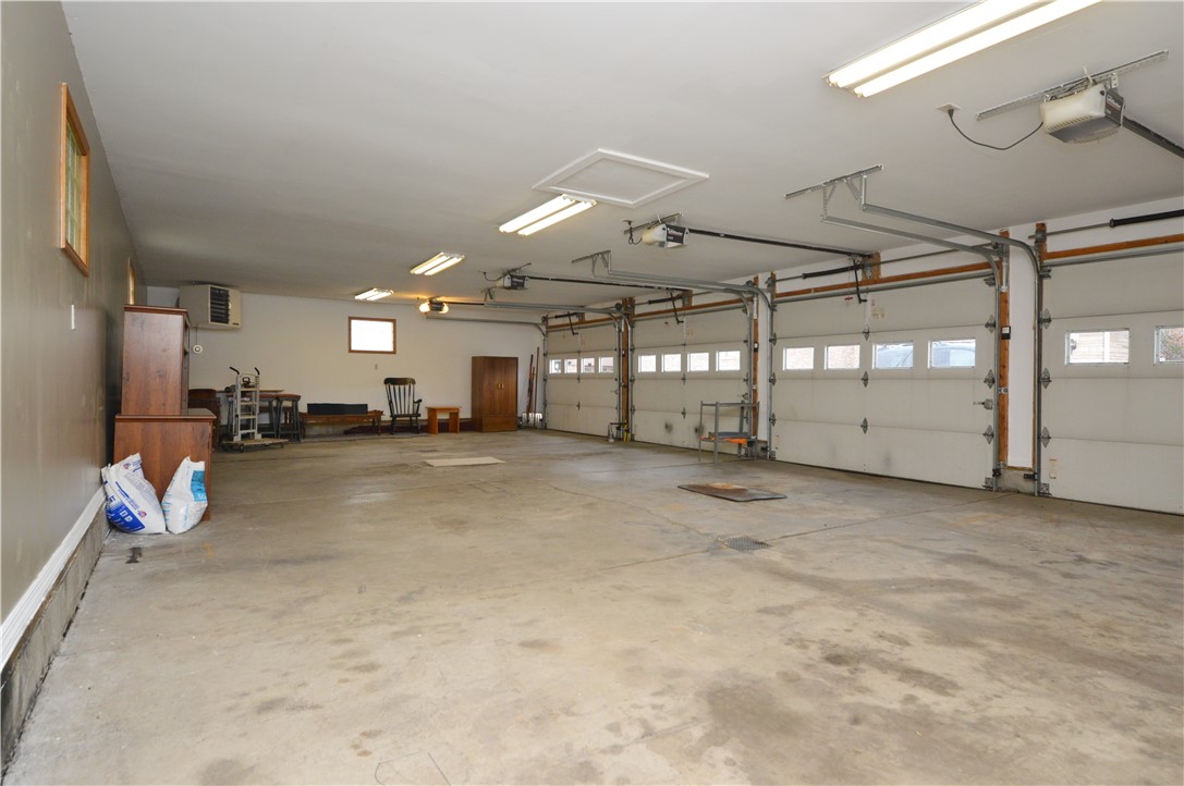 986 Ridge Road