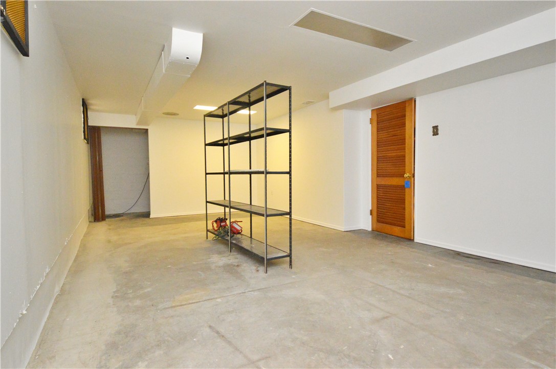 986 Ridge Road