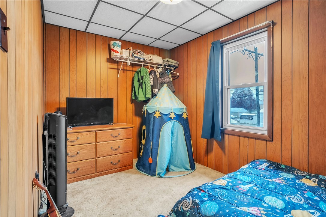 2101 Walnut Dr