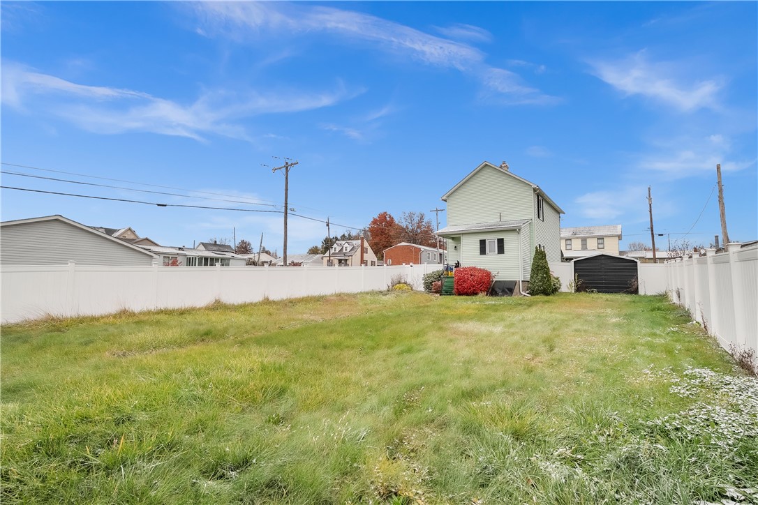 2101 Walnut Dr