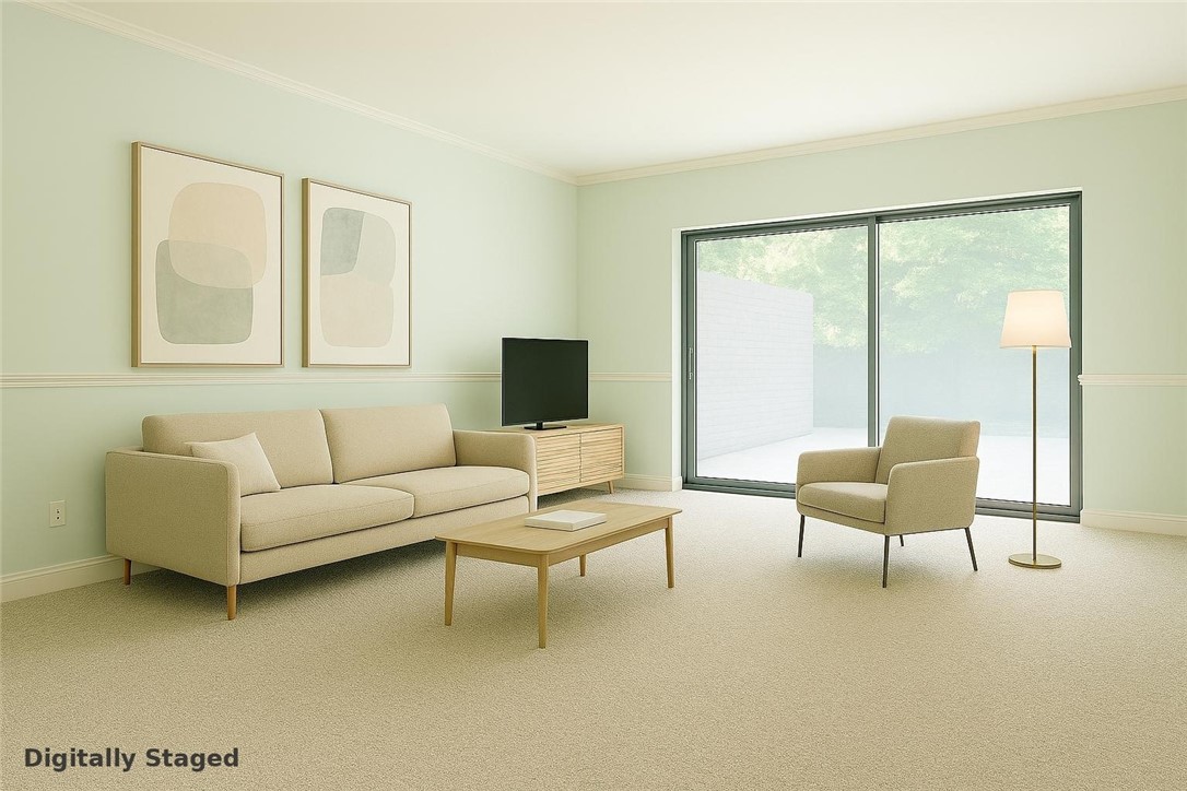 611 Forest Green