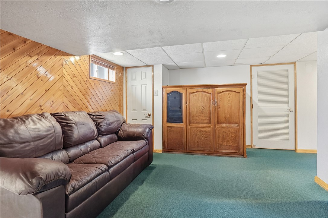 396 Oak Spring Rd