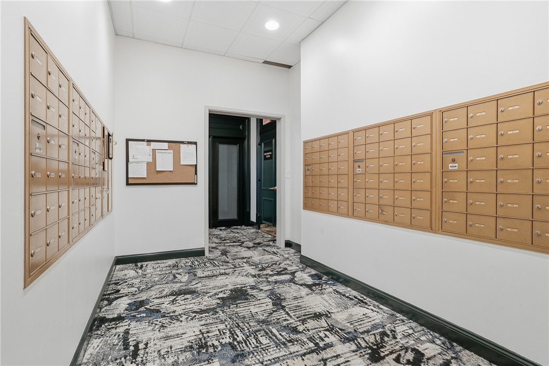 112 Washington Pl 8K