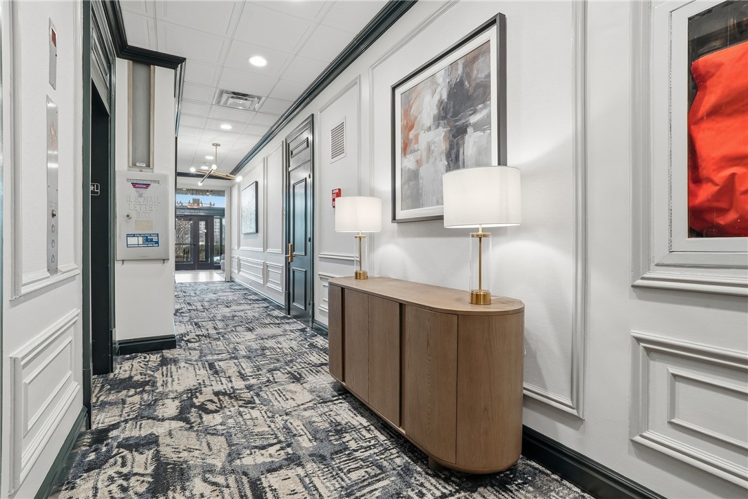 112 Washington Pl 8K