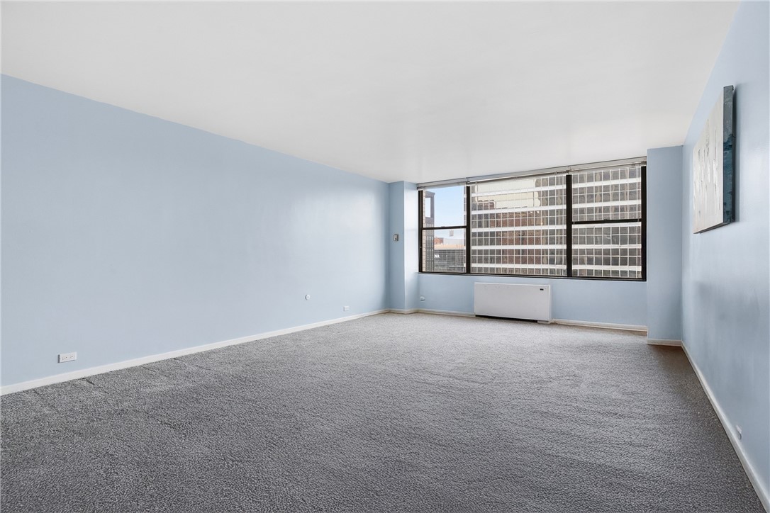 112 Washington Pl 8K