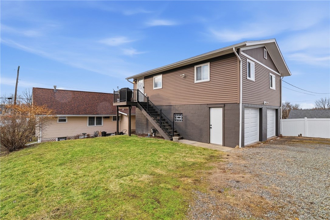 215 Dombroski Ave