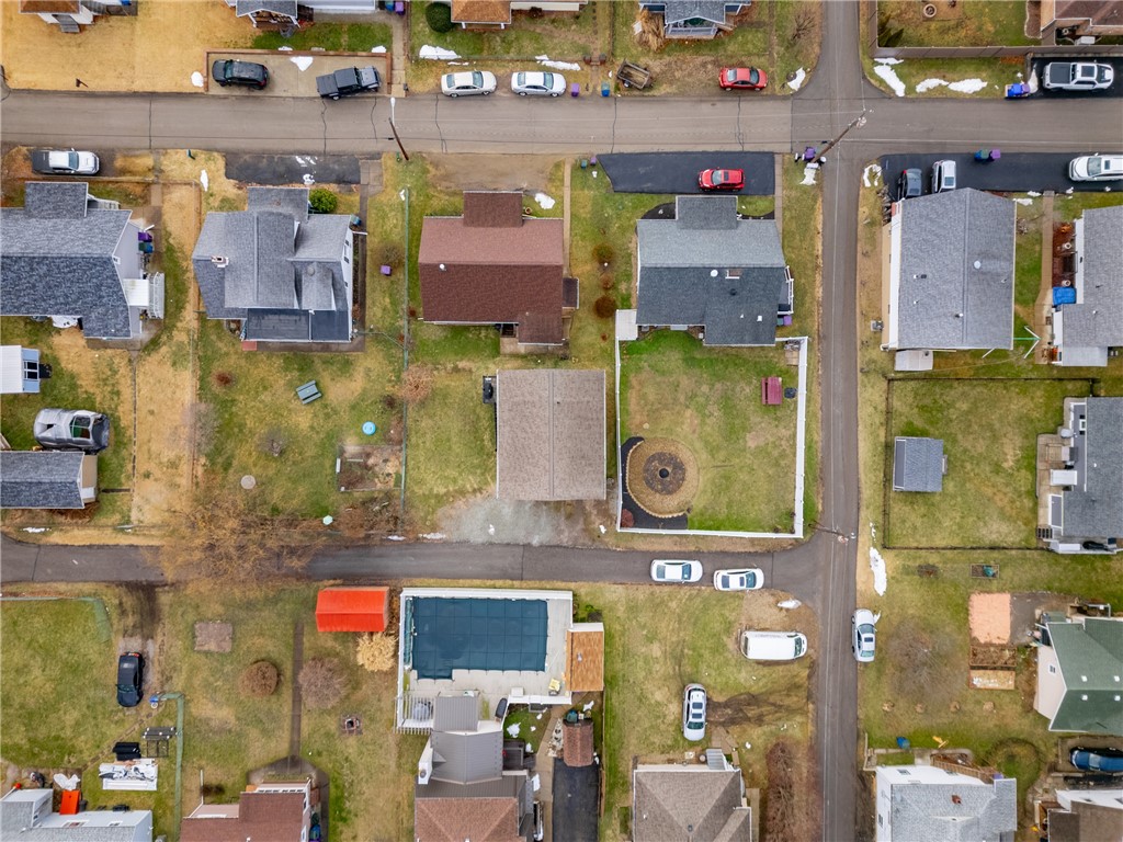 215 Dombroski Ave