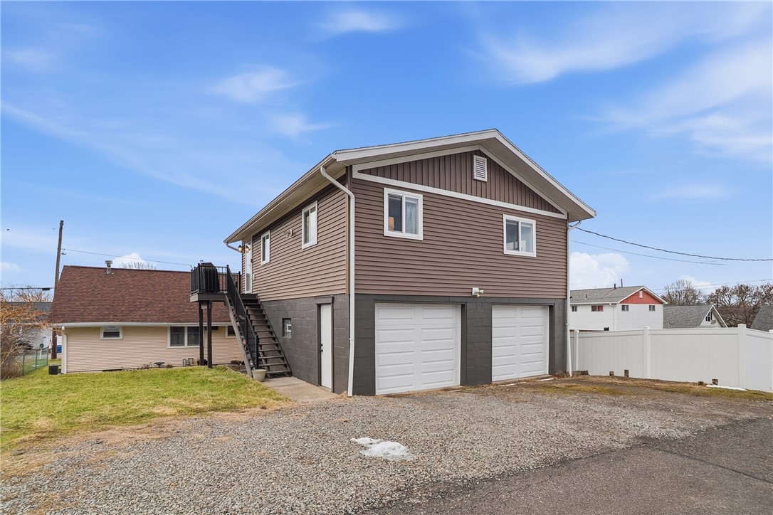 215 Dombroski Ave