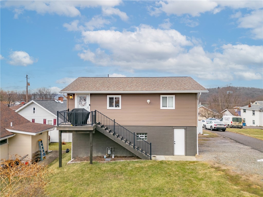 215 Dombroski Ave