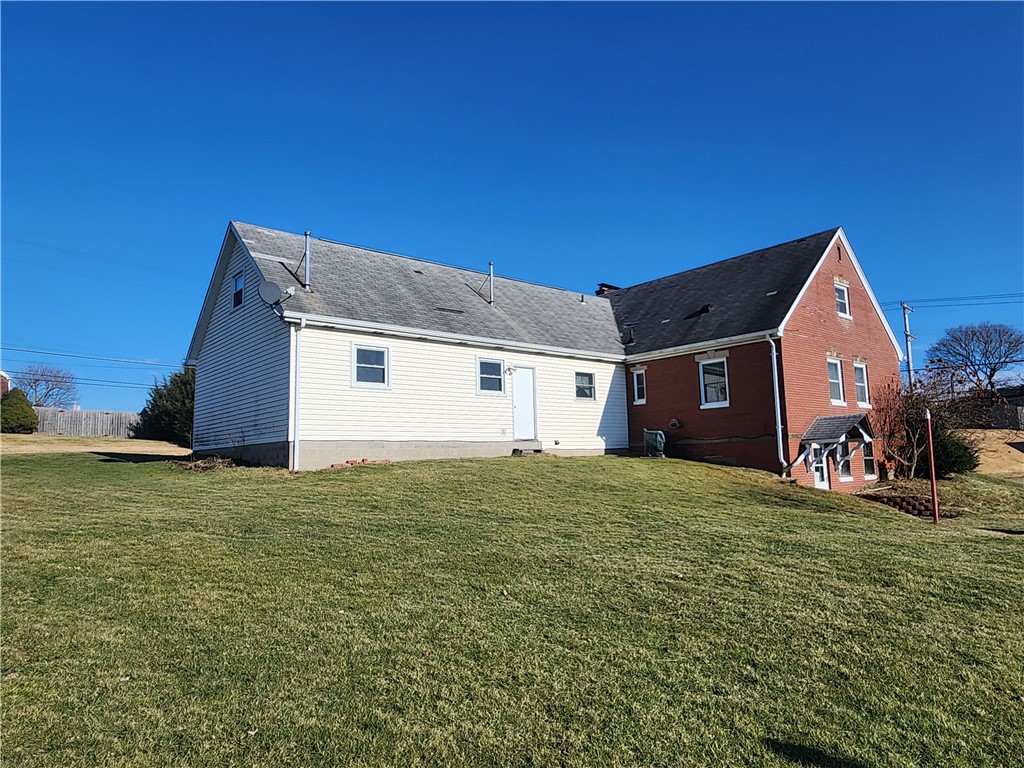 1304 Porter St