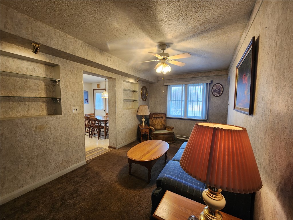 1304 Porter St