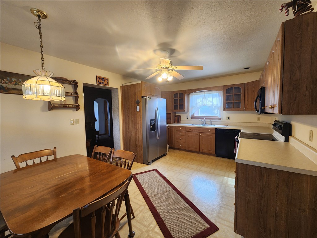 1304 Porter St