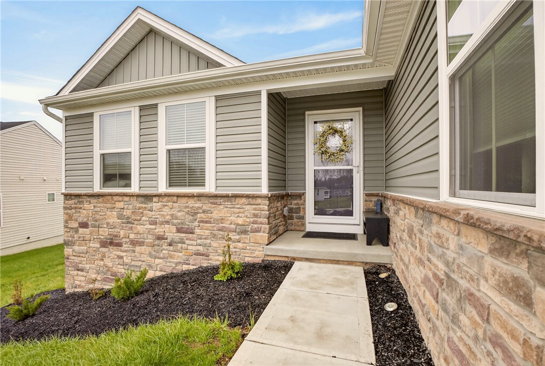 105 Horseshoe Loop
