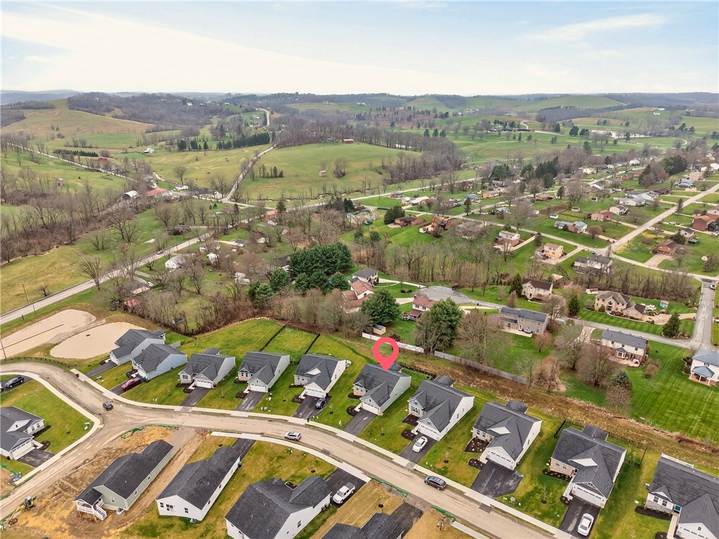 105 Horseshoe Loop