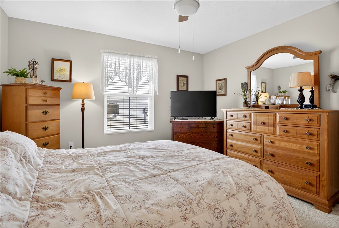 105 Horseshoe Loop