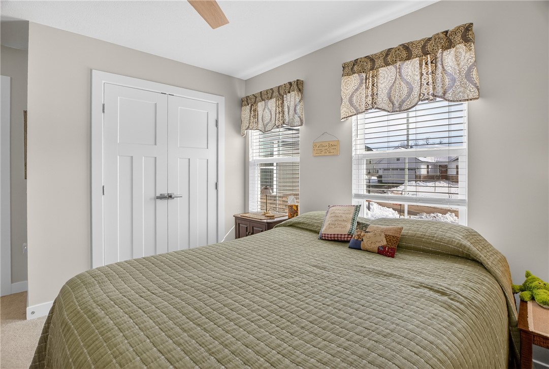 105 Horseshoe Loop