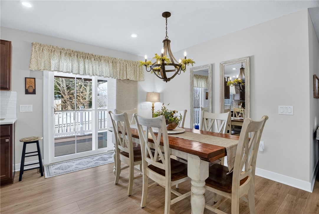 105 Horseshoe Loop