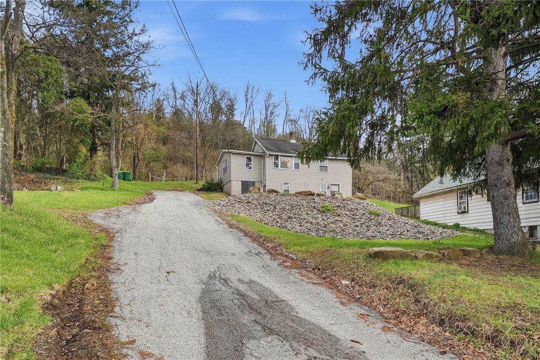93 Pittsburgh Rd
