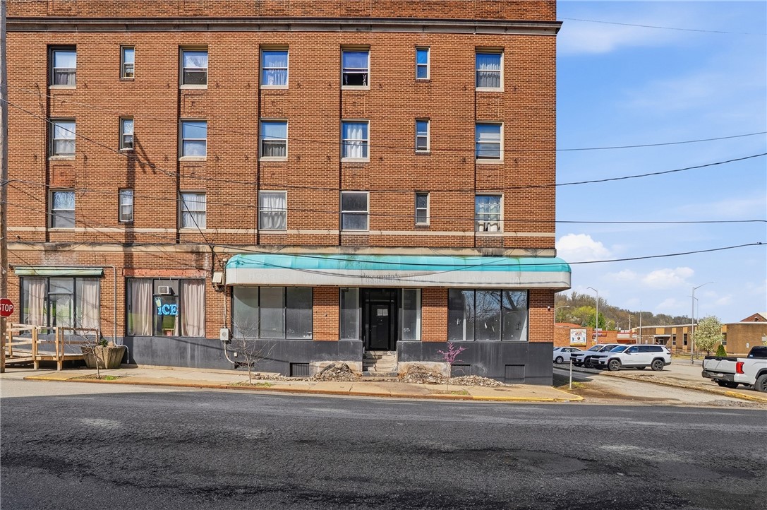 106 Herman Ave