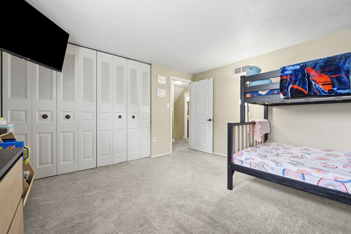 111 Sunview DRIVE