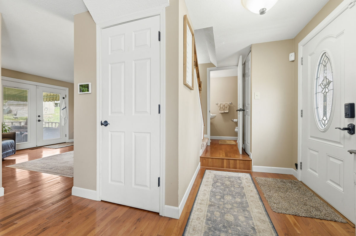 111 Sunview DRIVE