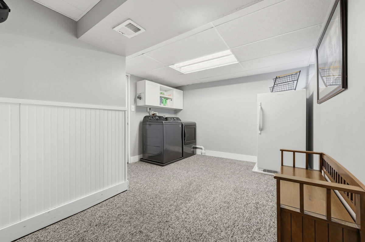 111 Sunview DRIVE