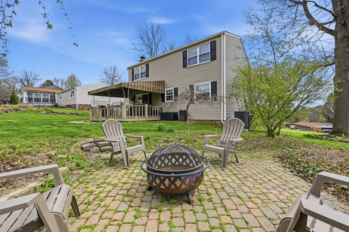 111 Sunview DRIVE