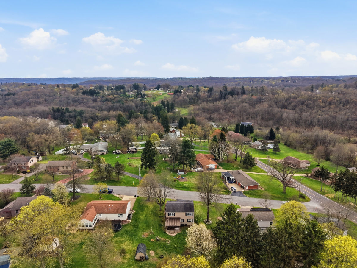 111 Sunview DRIVE