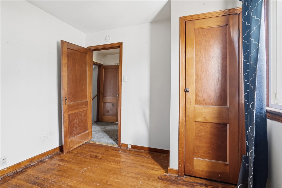 1803 Iowa Ave