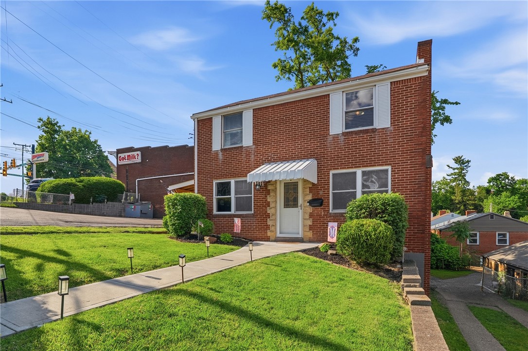 11 E Willock Rd